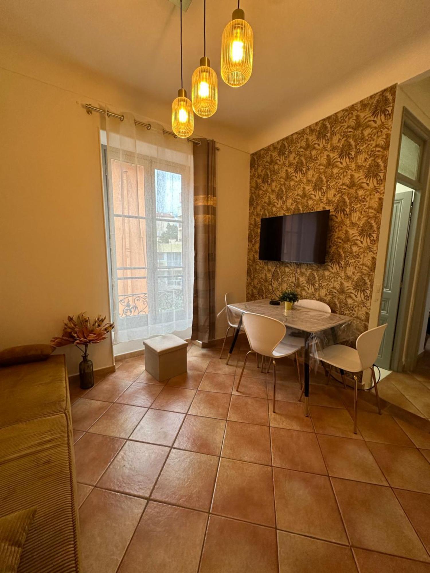 Villarey Home - Central Apartment In Menton Exterior photo